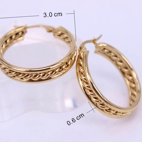 NEW 18K YELLOW GOLD HOOP EARRINGS - Picture 4 of 6